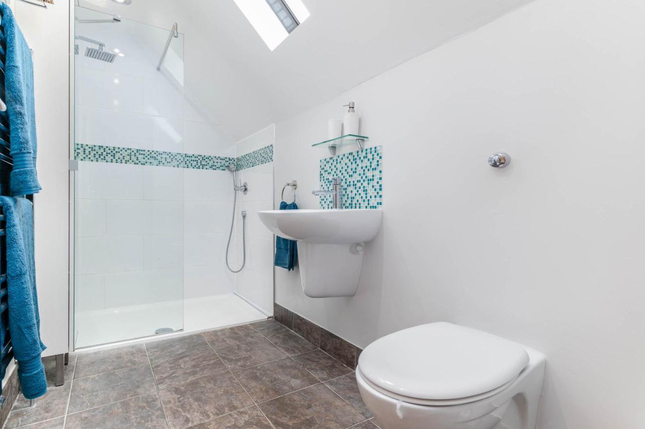 The Pigsty - 3 Bedroom Barn Conversion Coventry Exteriör bild