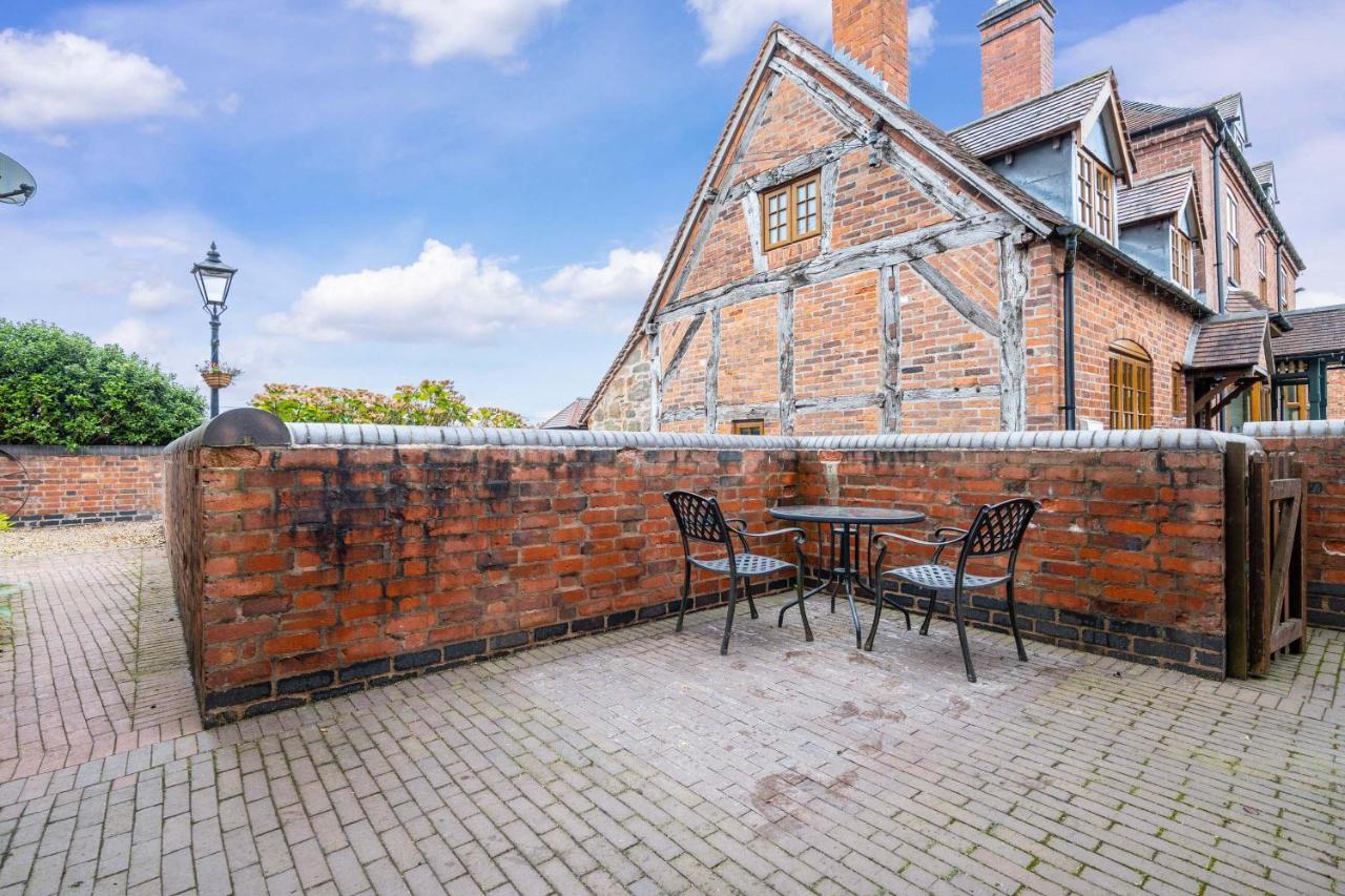 The Pigsty - 3 Bedroom Barn Conversion Coventry Exteriör bild